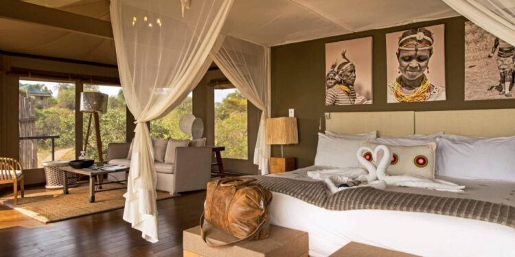 Luxury African Safari Vacation Packages | East African Safari